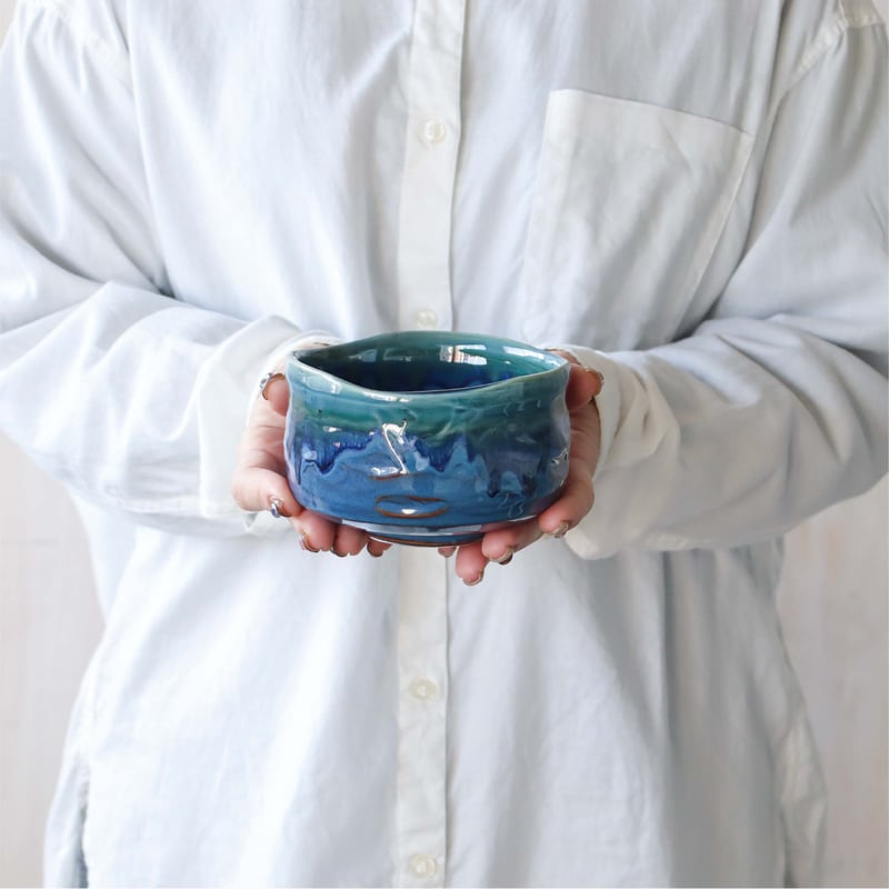 均窯 真晃作 共箱 抹茶碗（gc13） トルコ均窯・青釉金流し 抹茶盌［ギフト］ | AWASAKA