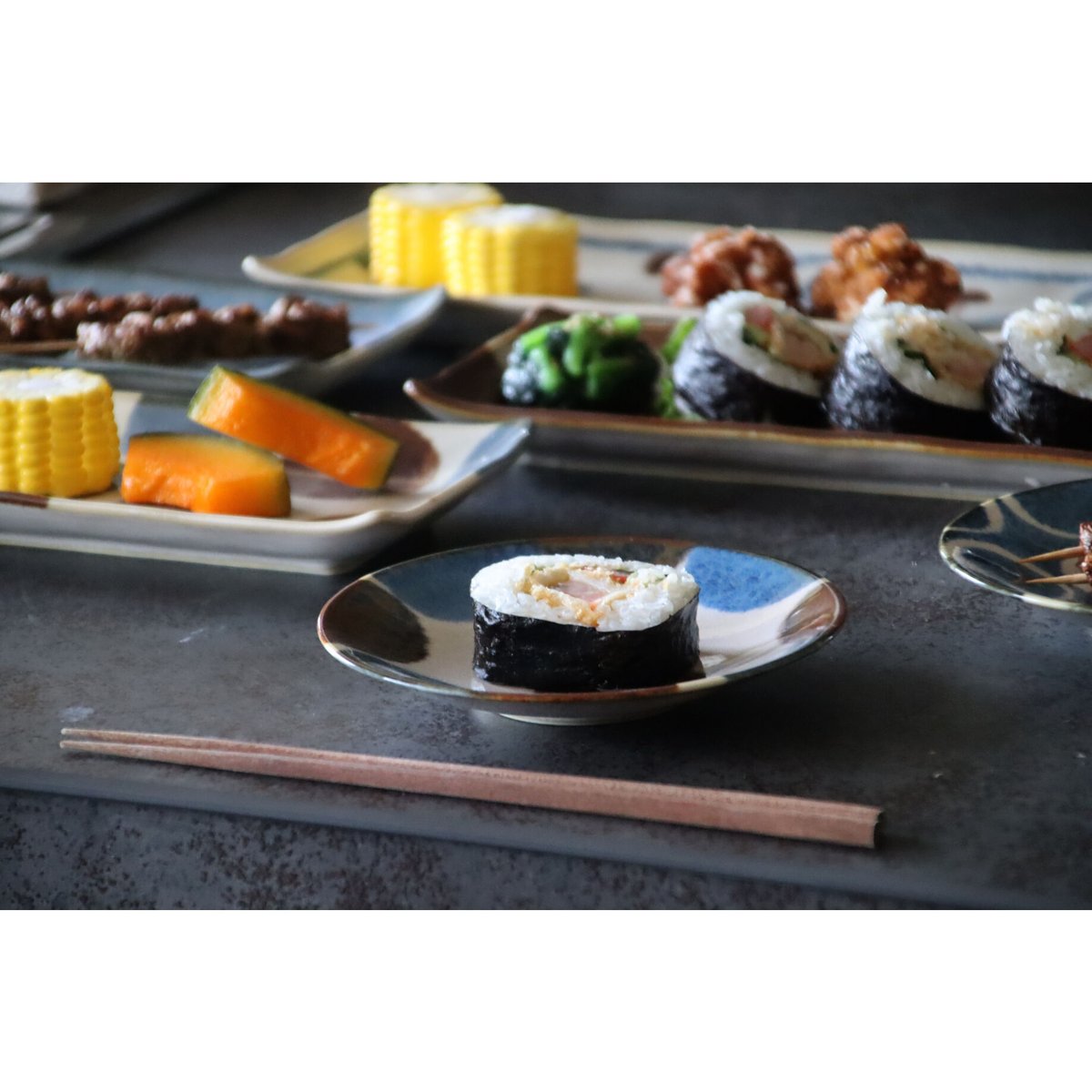 筆青 長角皿 | AWASAKA