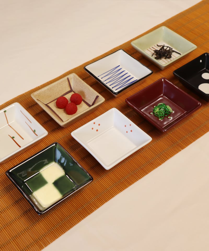 和モダン 八客小鉢揃（木箱）［ギフトセット］ | AWASAKA