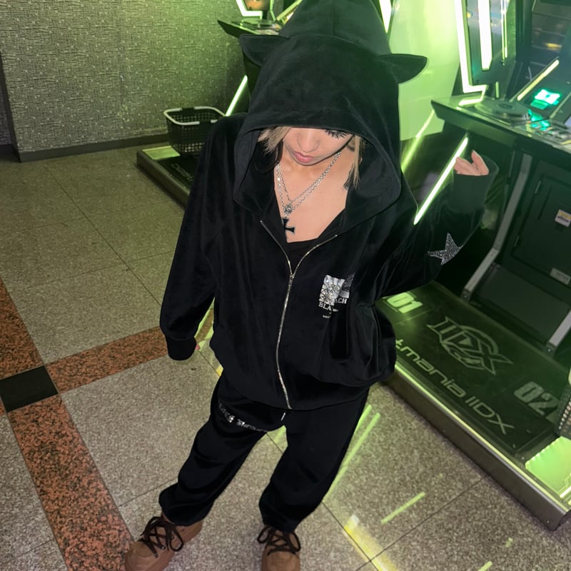 数量限定再入荷！！ベロア ロングセットアップ | BLACKPEACH