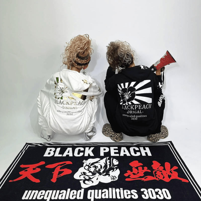 BLACKPEACH 油浦桃 天下無敵 デカタオル 天下無敵デカタオル再々再販 | BLACKPEACH