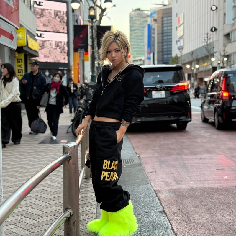 豹羅セットアップ | BLACKPEACH