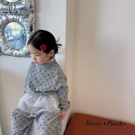 bunnypowder/92. flower half zipup S-XL