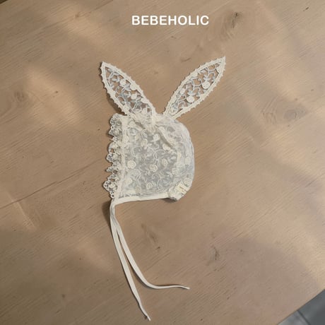 bebeholic/64. rabbit lace bonnet FREE