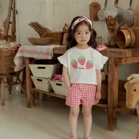 melikey/6. strawberry patch T-shirt JS-JM