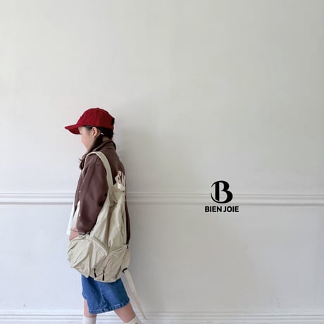 bienjoie/57. illy zipup S-XL
