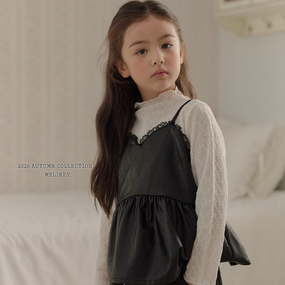 6a6d72665793b500017afb26