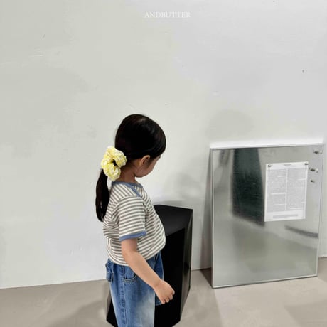 andbutter/5. Rustling Check Hair Scrunchie FREE