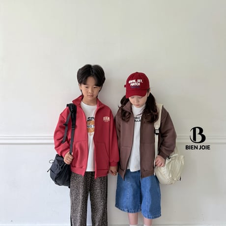 bienjoie/57. illy zipup S-XL