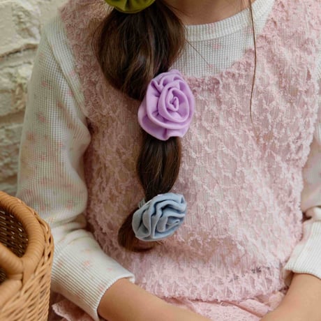urbanrabbit/1. Rose Roll Hair Tie FREE
