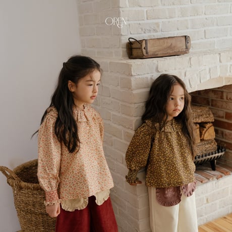 oren/38. Live fril blouse S-XL