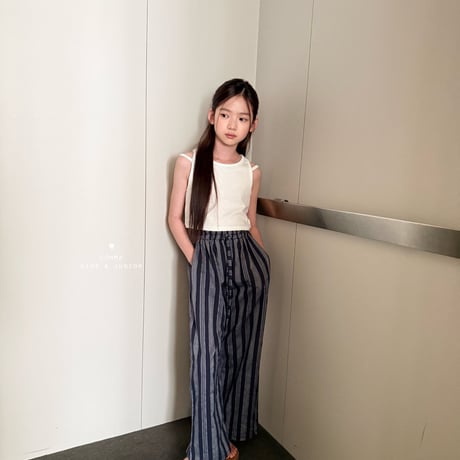 comma/224. crop two line sleeveless 140-150