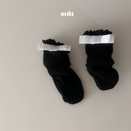 sou/24. golgi ribbon knee socks FREE
