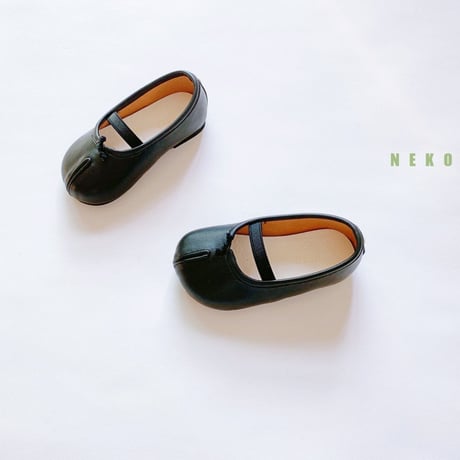 neko/3. NK 8 1 2 s i m o  130-220