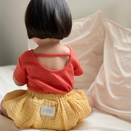 con_/14. flower back open T-shirt 1(66-77CM)-4(97-107CM)