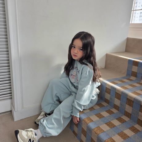 comma/81. girl T-shirt 160-170