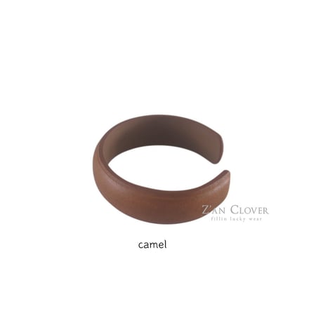 zanclover/16. ledder bangle  FREE