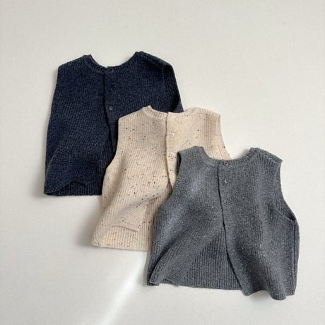 digreen/32. Benny Vest S-2XL