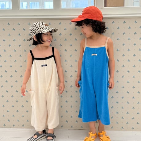 tinyhiker/21. summer picnic (withMOM) overalls MOM