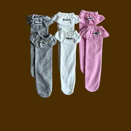 pepper/9. fril knee socks FREE