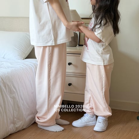 ninibello/59. milk lace jogger pants FREE