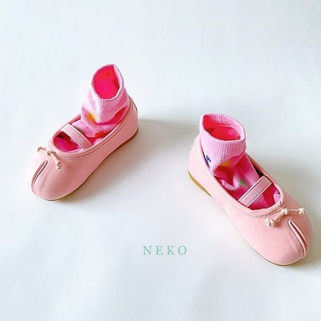 neko/3. NK 8 1 2 s i m o  130-220