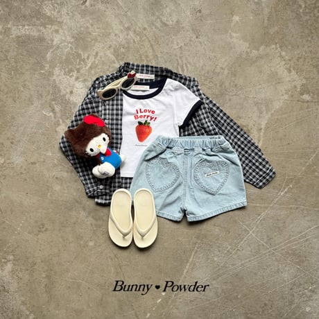 bunnypowder/81. milk check shirt ADULT