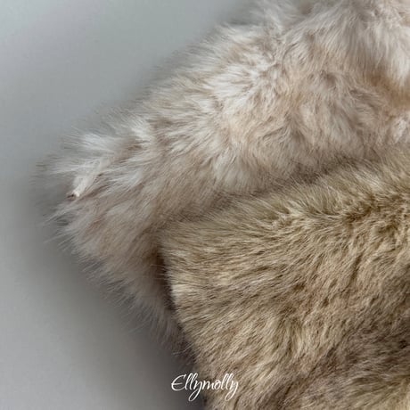ellymolly/31. coco fer warmer FREE