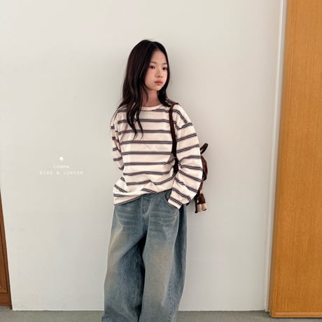 comma/71. label T-shirt 140-150