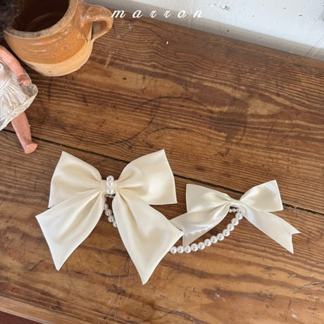 marron/65. pearl ribbon brooch FREE