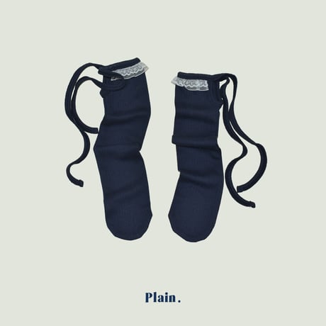 plain/16. plain lace socks FREE