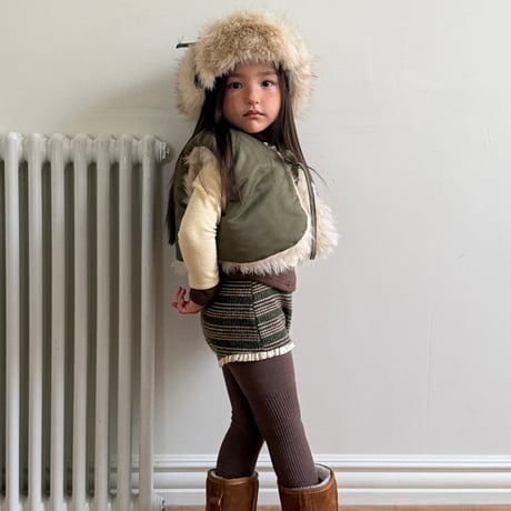 ellymolly/72. has wool nikerz  3-11