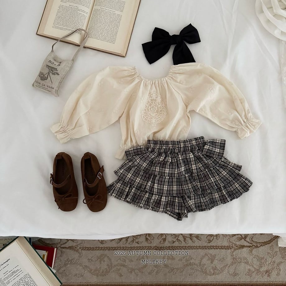 6a6d72d15793b500017afb87