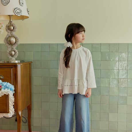 melikey/19. ria less fril T-shirt XS-XL