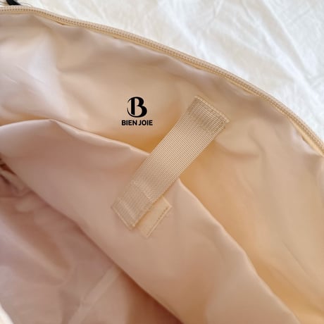 bienjoie/75. carrot bag FREE