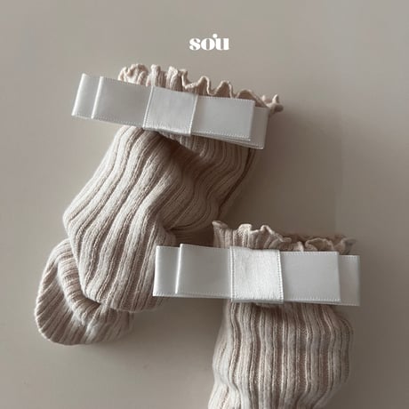 sou/24. golgi ribbon knee socks FREE