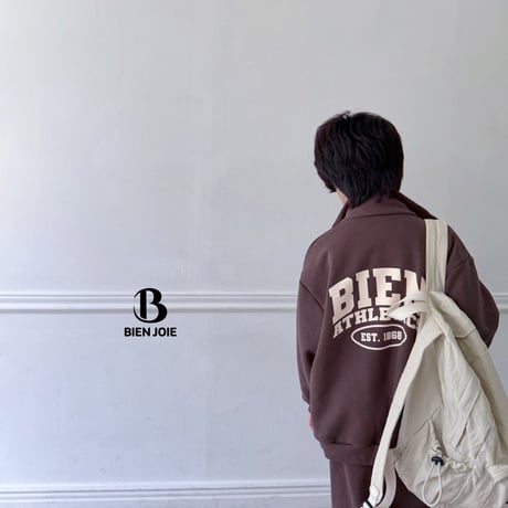 bienjoie/57. illy zipup S-XL