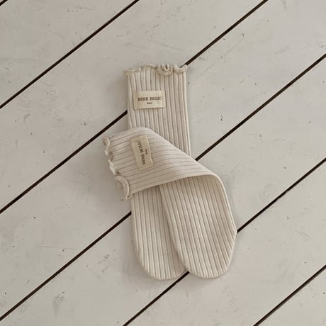 bebeholic/51. momo knee socks FREE