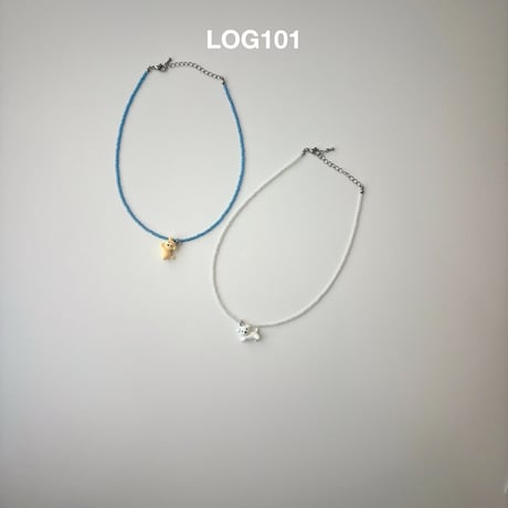 log101/30. white necklace FREE