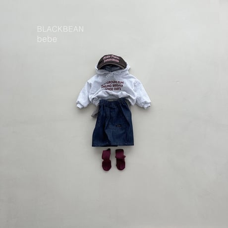 blackbean/21. play bebe hood T-shirt S-M