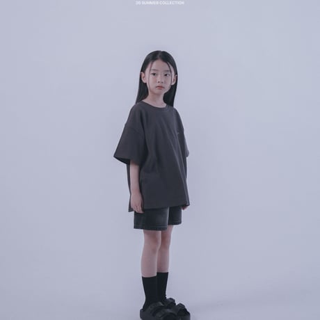 lilybooth/16. Binji T-shirt JS-JL
