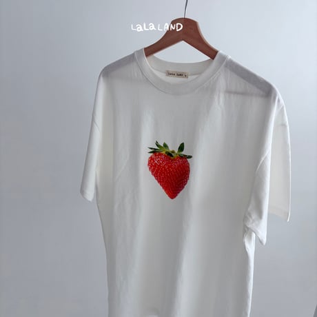 lalaland/2. very apple T-shirt FREE