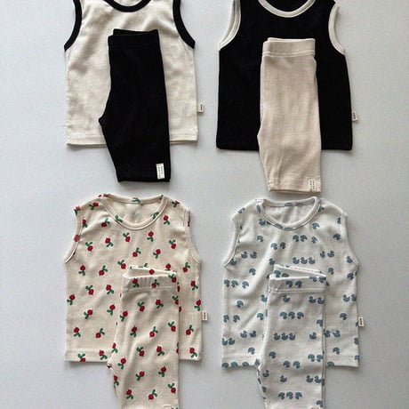 aosta/3. Lip sleeveless T S-2XL