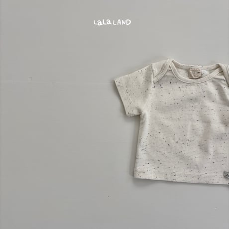 lalaland/62. half t T-shirt 6M-18M