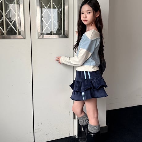 comma/56. two line skirt 140-150