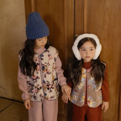 oren/31. moan beanie FREE