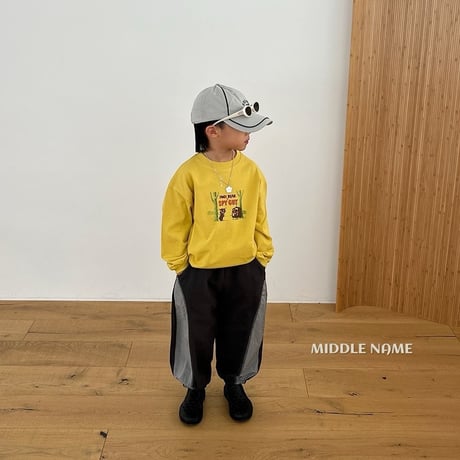 middlename/47. pie T-shirt S-XL