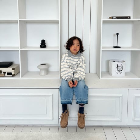 cantuccistudio/61. rika man-to-man JS
