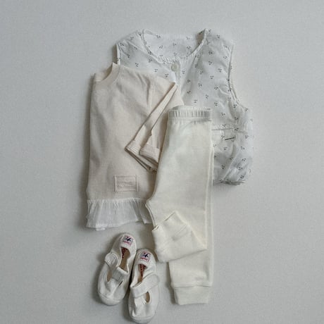 atomeme/19. Cloud Vest? S-XL