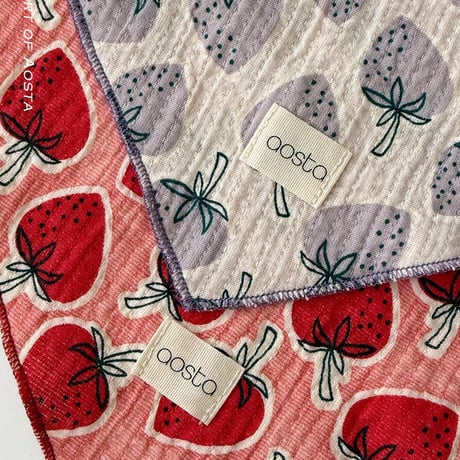 aosta/15. [Strawberry Scarf] FREE